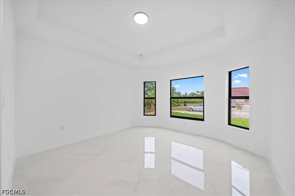 4737-4739 25th Street SW Lehigh Acres FL 33973