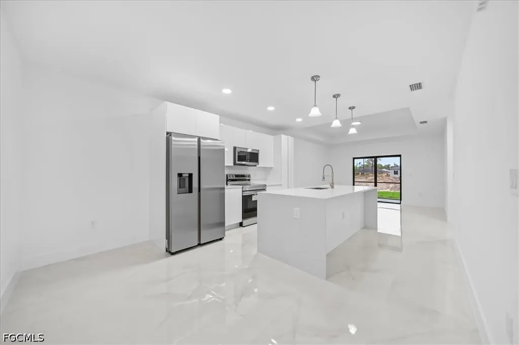 4737-4739 25th Street SW Lehigh Acres FL 33973