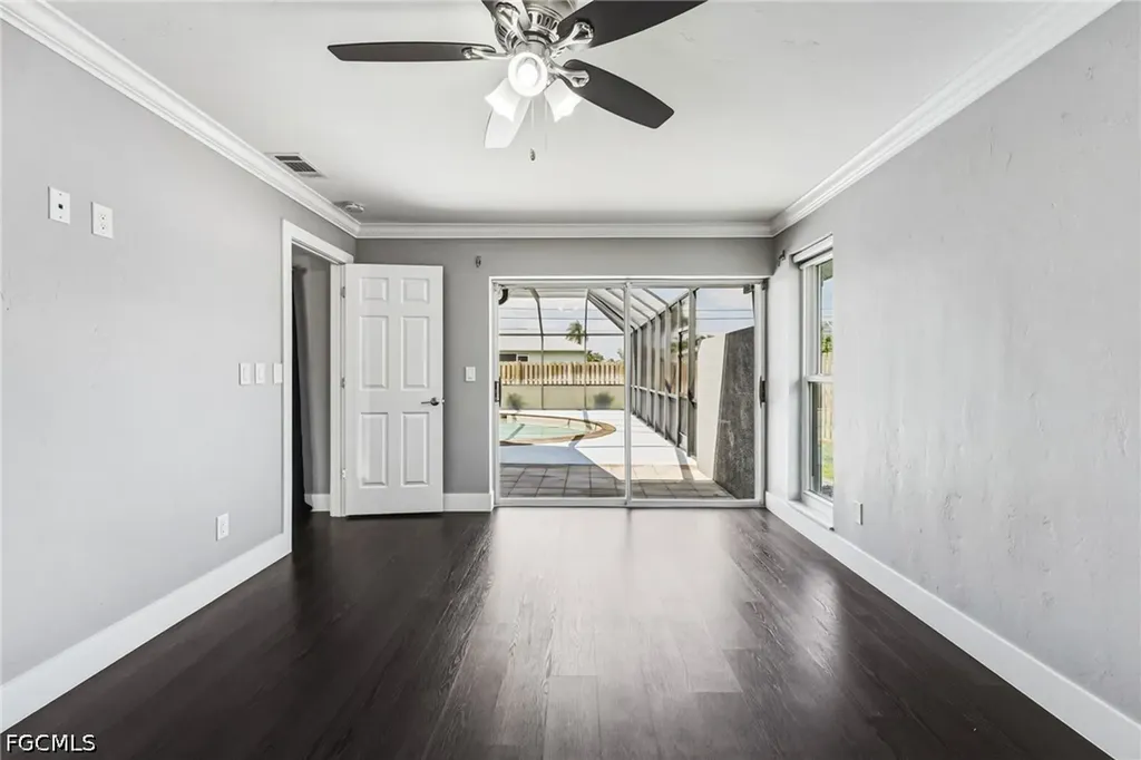 629 SW 22nd Street Cape Coral FL 33991