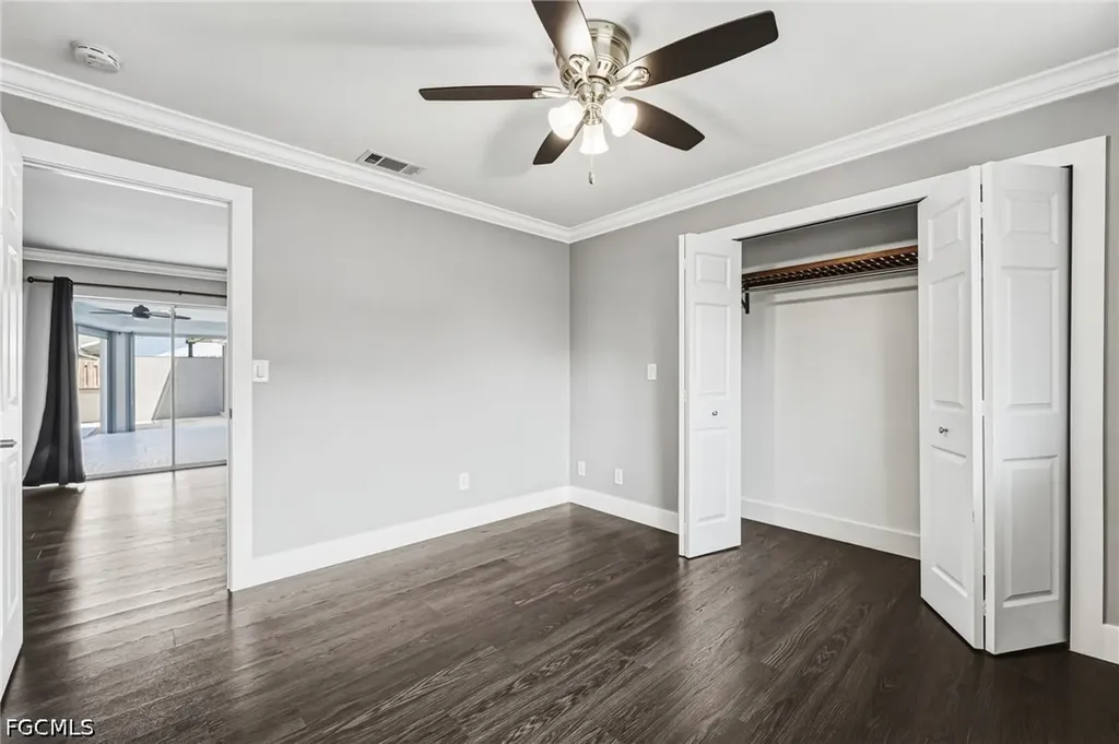 629 SW 22nd Street Cape Coral FL 33991