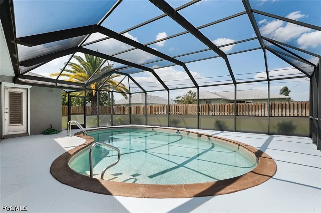 629 SW 22nd Street Cape Coral FL 33991