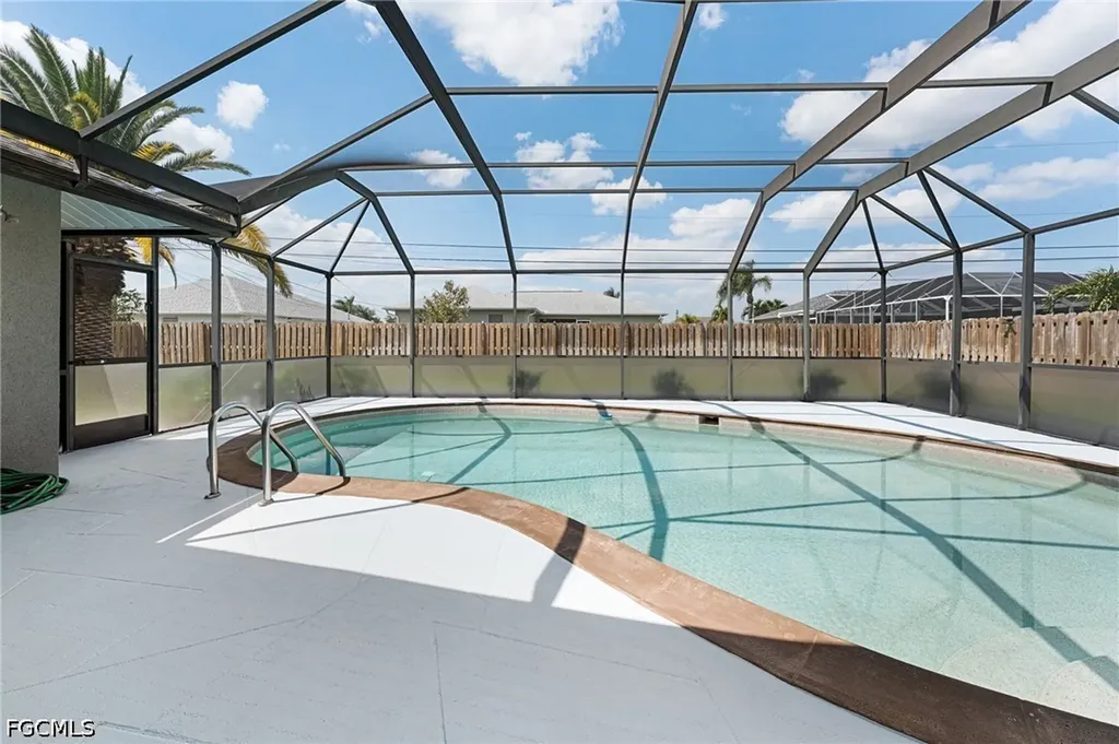 629 SW 22nd Street Cape Coral FL 33991