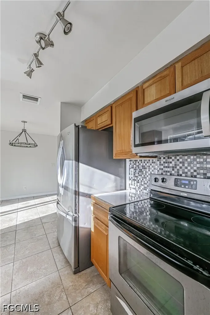 208 Norwich Avenue Lehigh Acres FL 33936