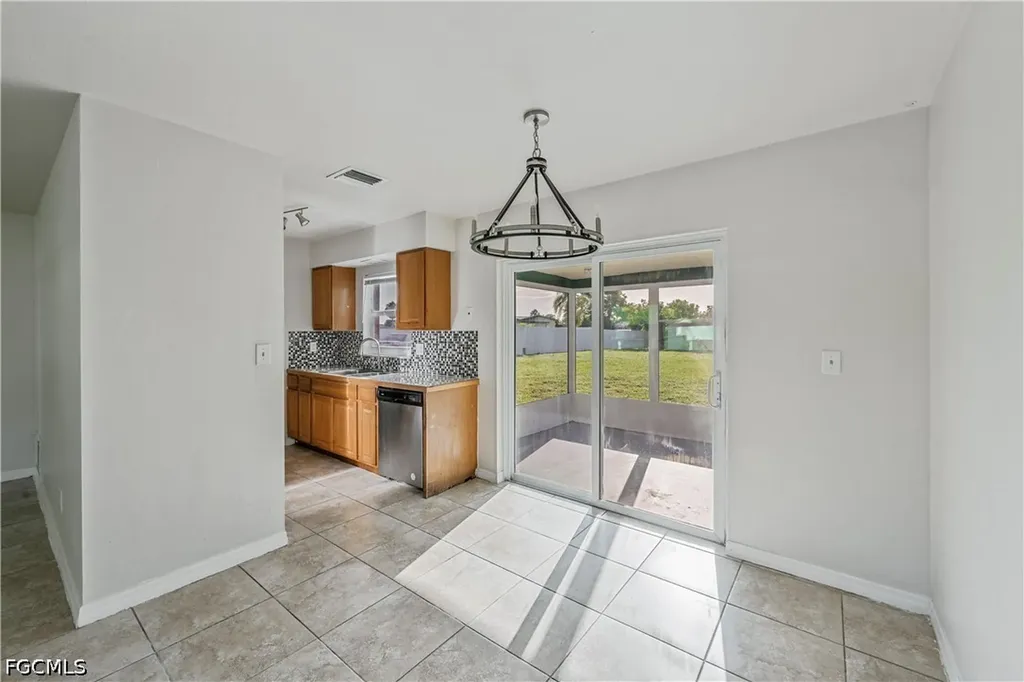 208 Norwich Avenue Lehigh Acres FL 33936
