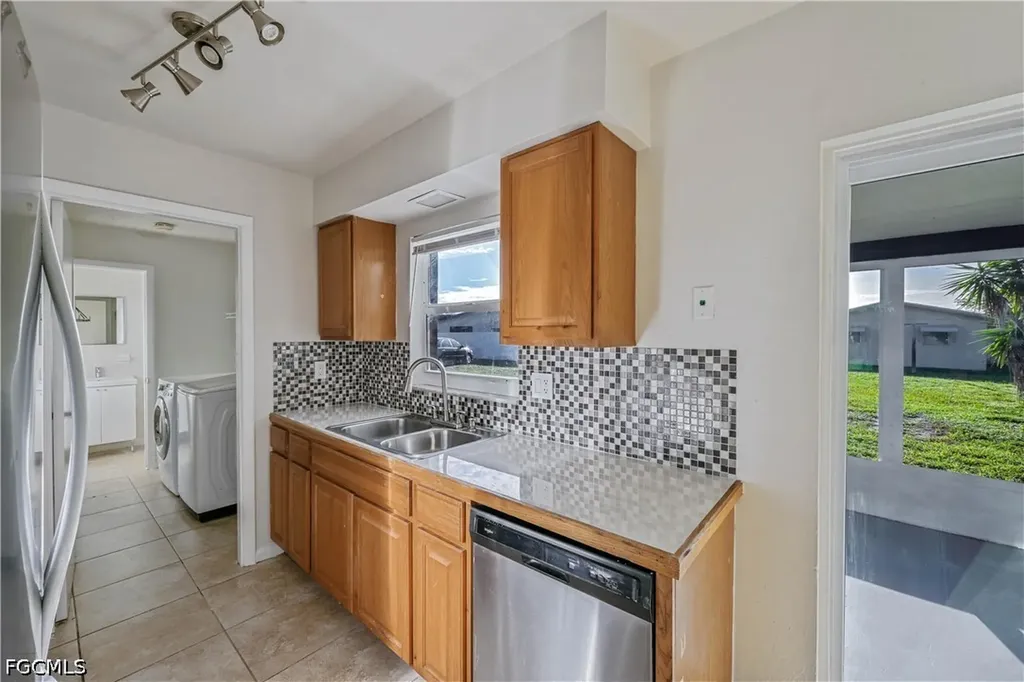 208 Norwich Avenue Lehigh Acres FL 33936