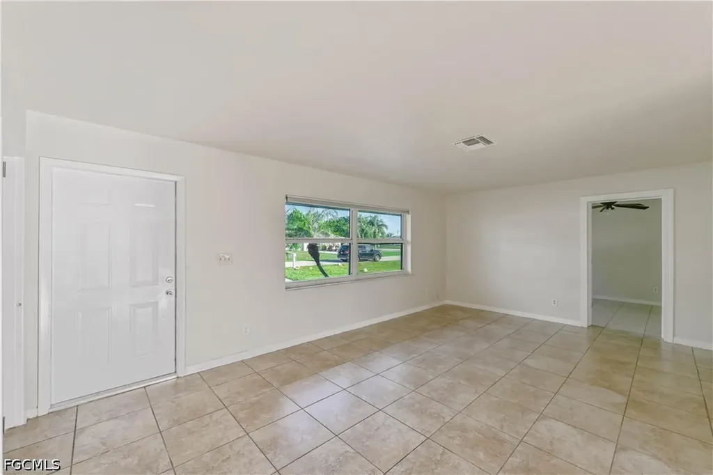 208 Norwich Avenue Lehigh Acres FL 33936