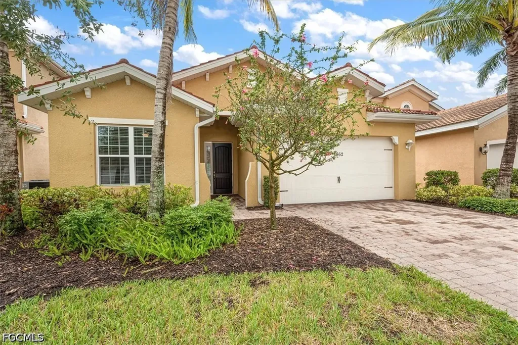 3862 Eldon Street Fort Myers FL 33916
