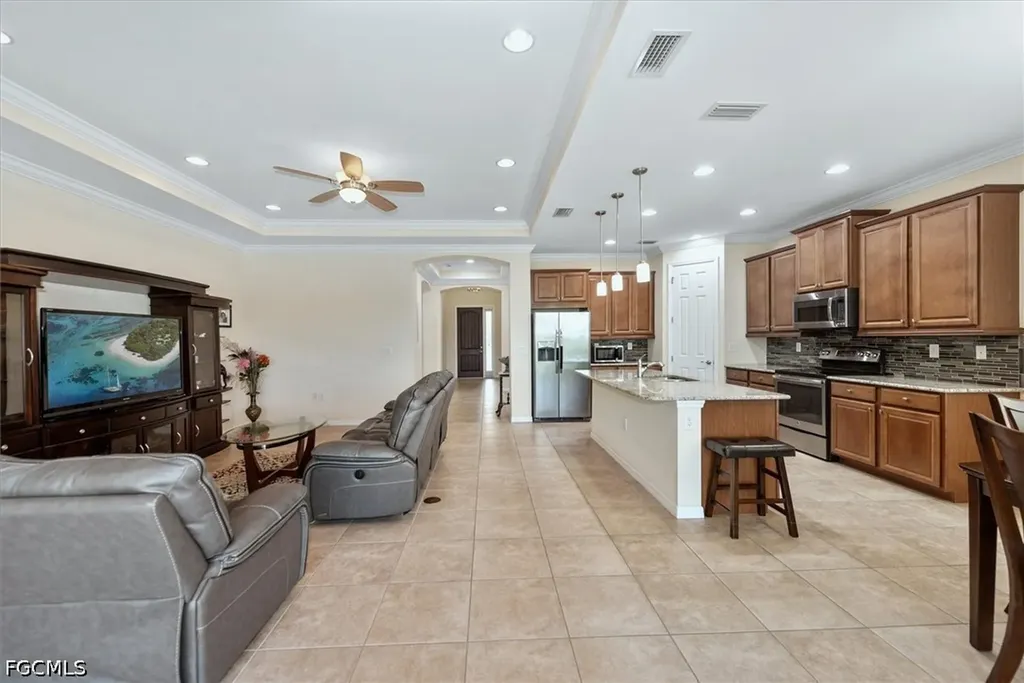 3862 Eldon Street Fort Myers FL 33916