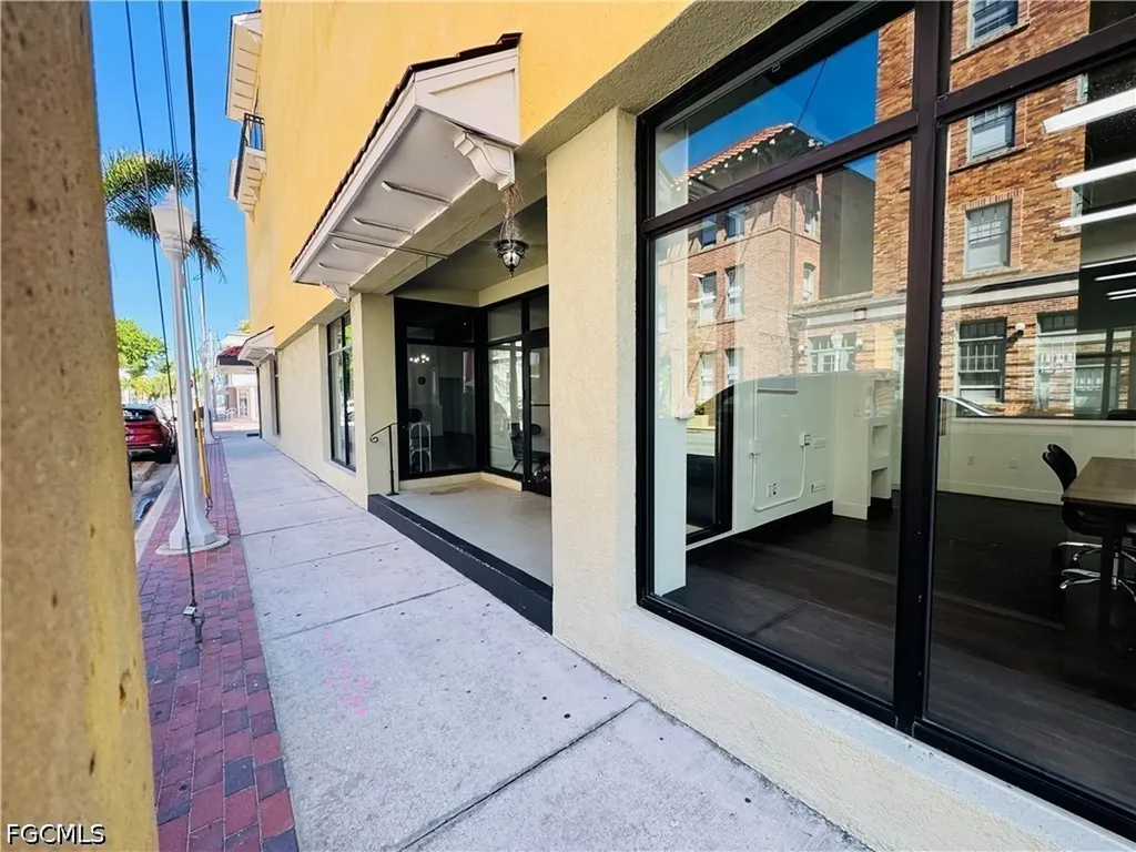 2400 1st Street Fort Myers FL 33901