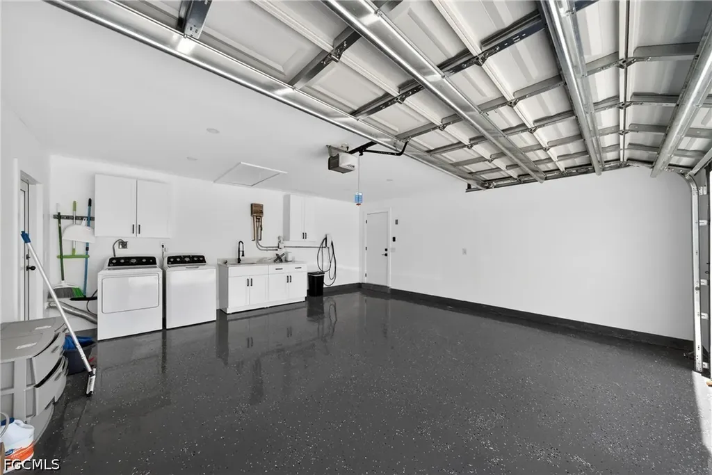 1741 SE 29th Lane Cape Coral FL 33904