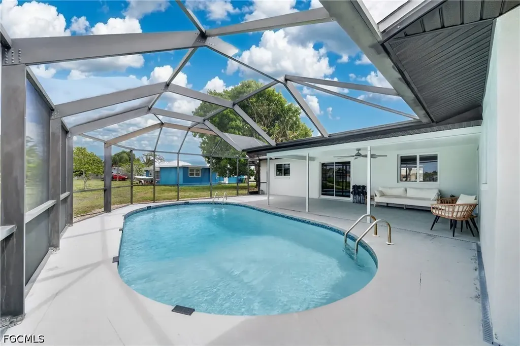 1741 SE 29th Lane Cape Coral FL 33904
