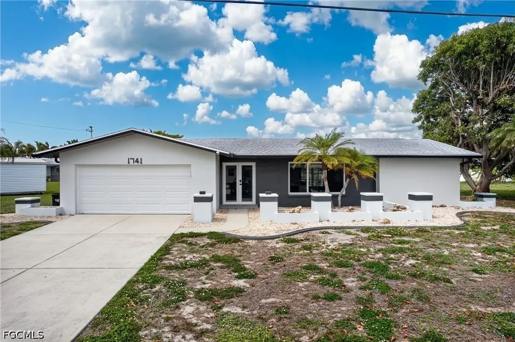 1741 SE 29th Lane Cape Coral FL 33904