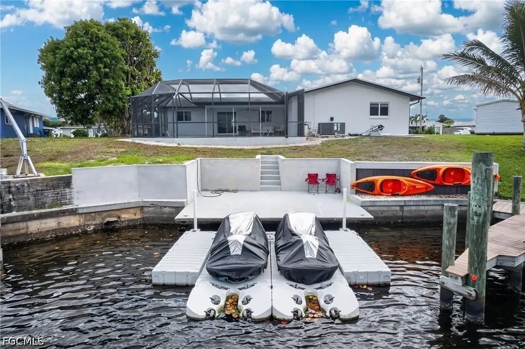 1741 SE 29th Lane Cape Coral FL 33904