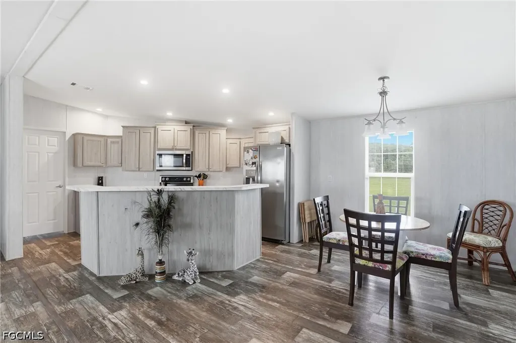 3195 Fernwood Lane Labelle FL 33935