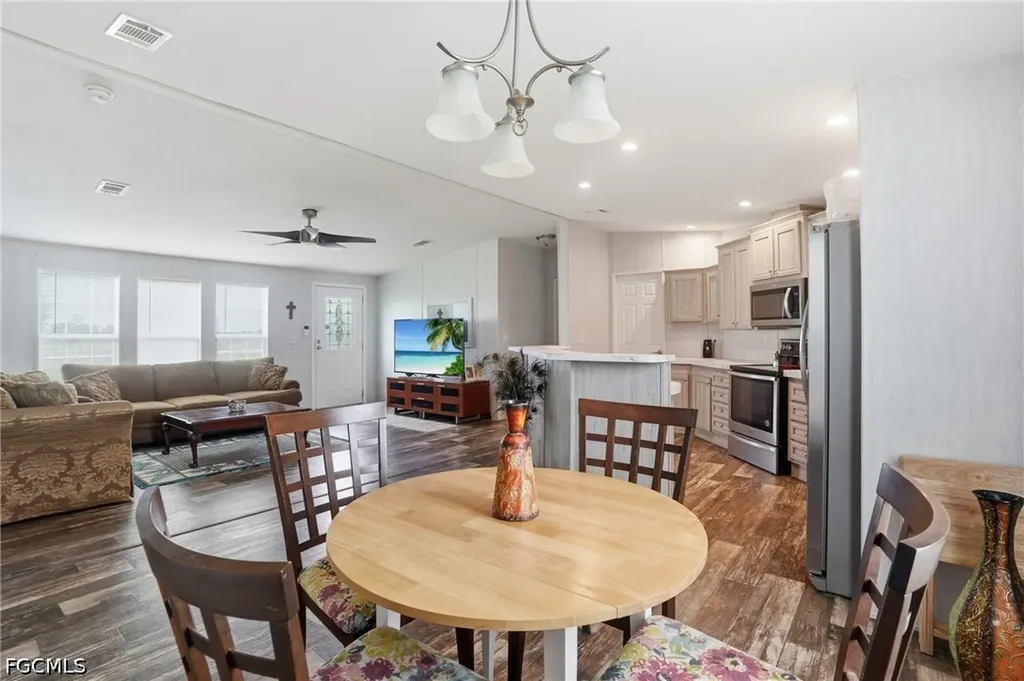 3195 Fernwood Lane Labelle FL 33935