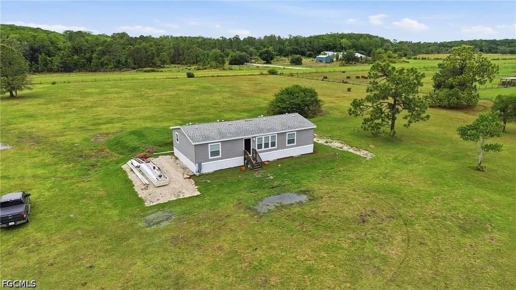 3195 Fernwood Lane Labelle FL 33935