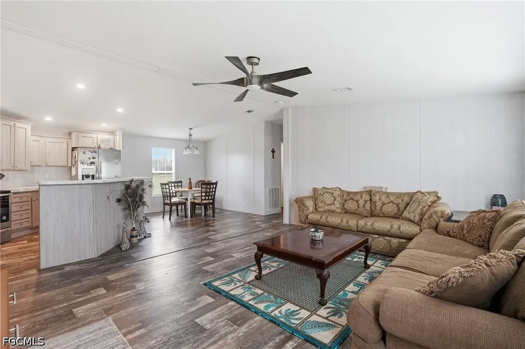 3195 Fernwood Lane Labelle FL 33935