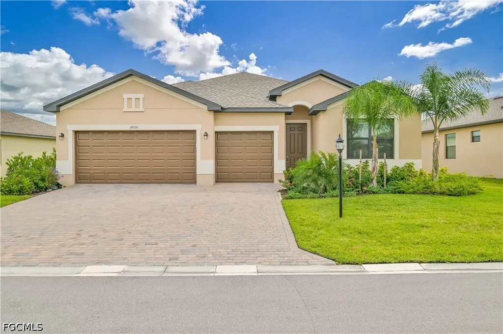 Fort Myers FL, 14535 Palamos Circle