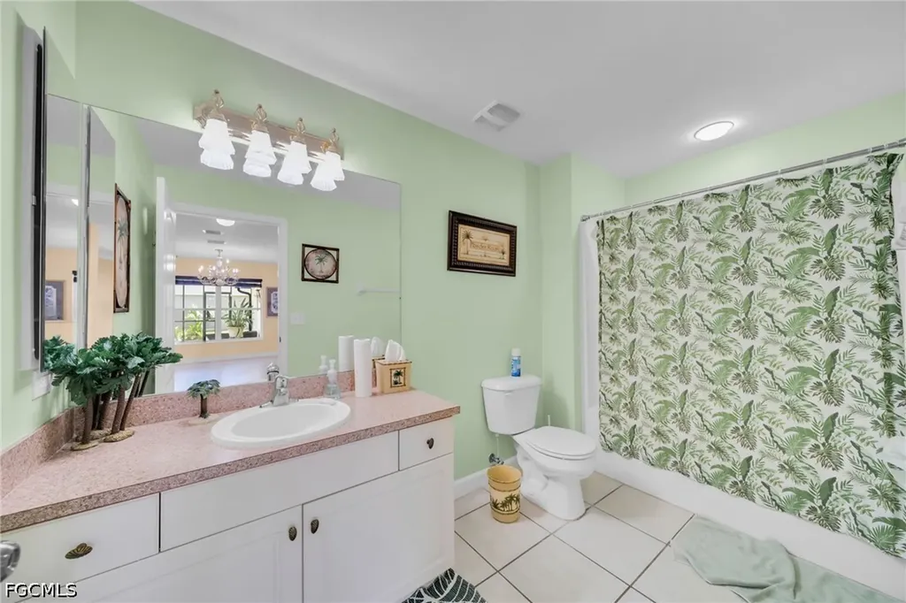 4404 NE 21st Court Cape Coral FL 33909