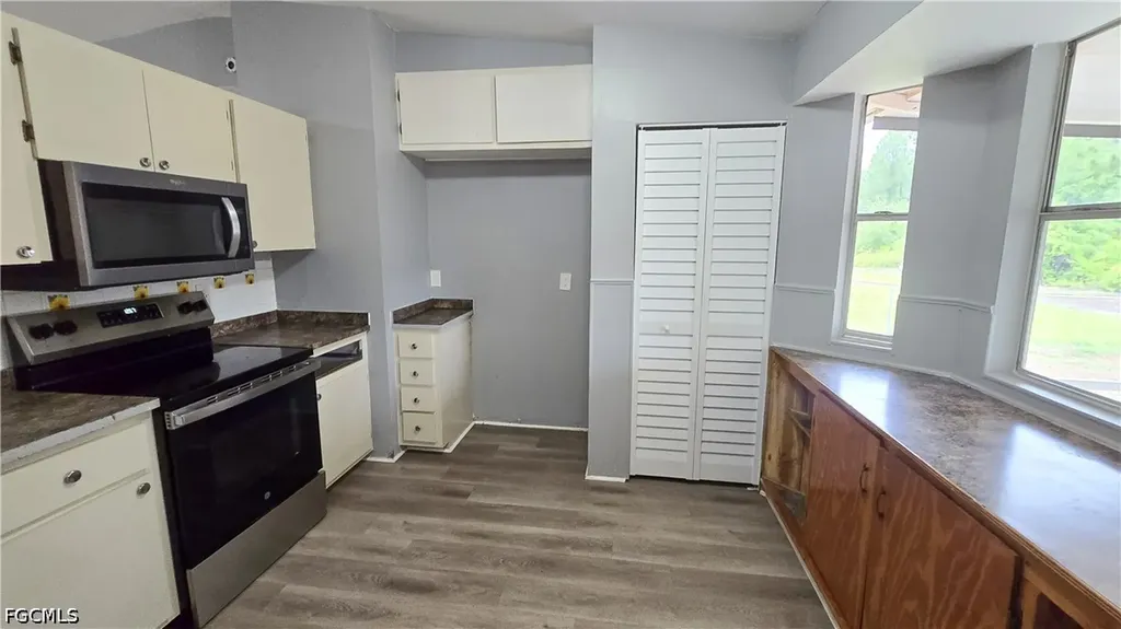 3410 15th Street SW Lehigh Acres FL 33976