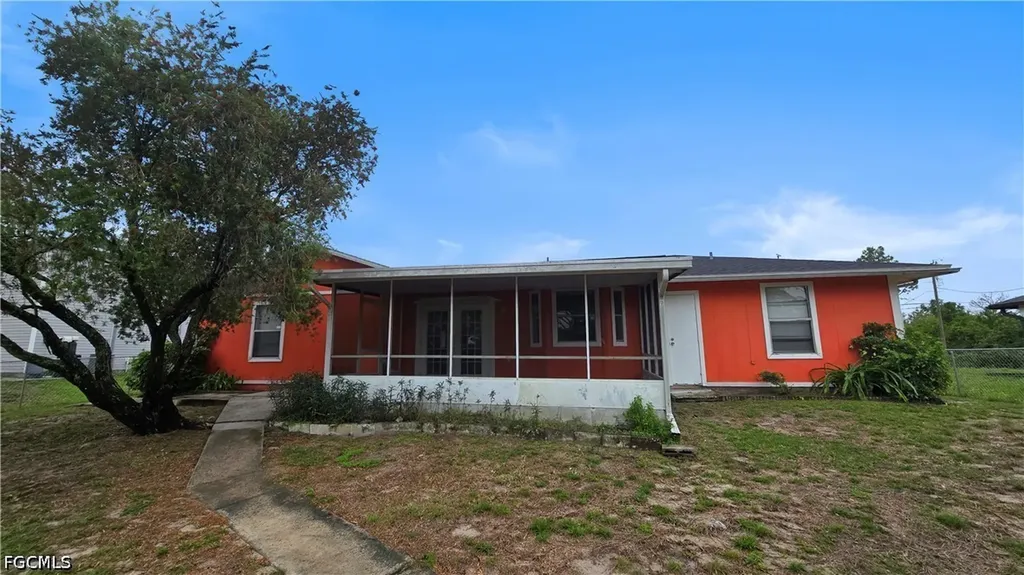 3410 15th Street SW Lehigh Acres FL 33976