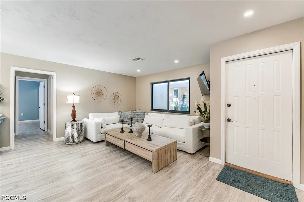 14958 Bonaire Circle Fort Myers FL 33908