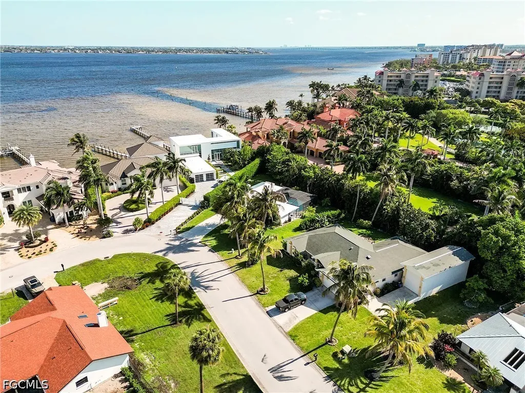 14958 Bonaire Circle Fort Myers FL 33908