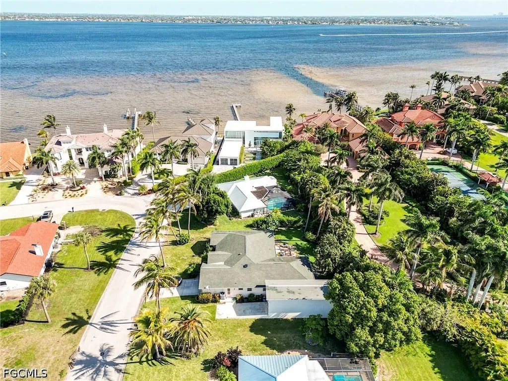 14958 Bonaire Circle Fort Myers FL 33908