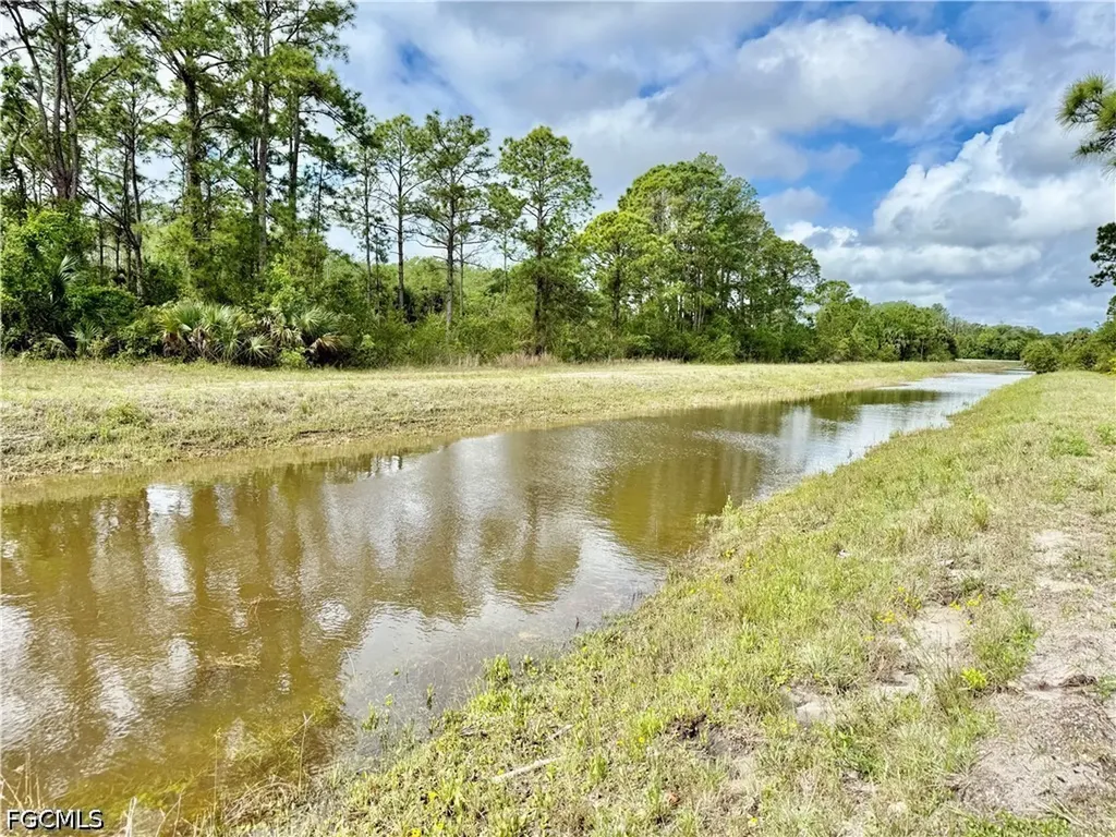 3305 39th Street W Lehigh Acres FL 33971