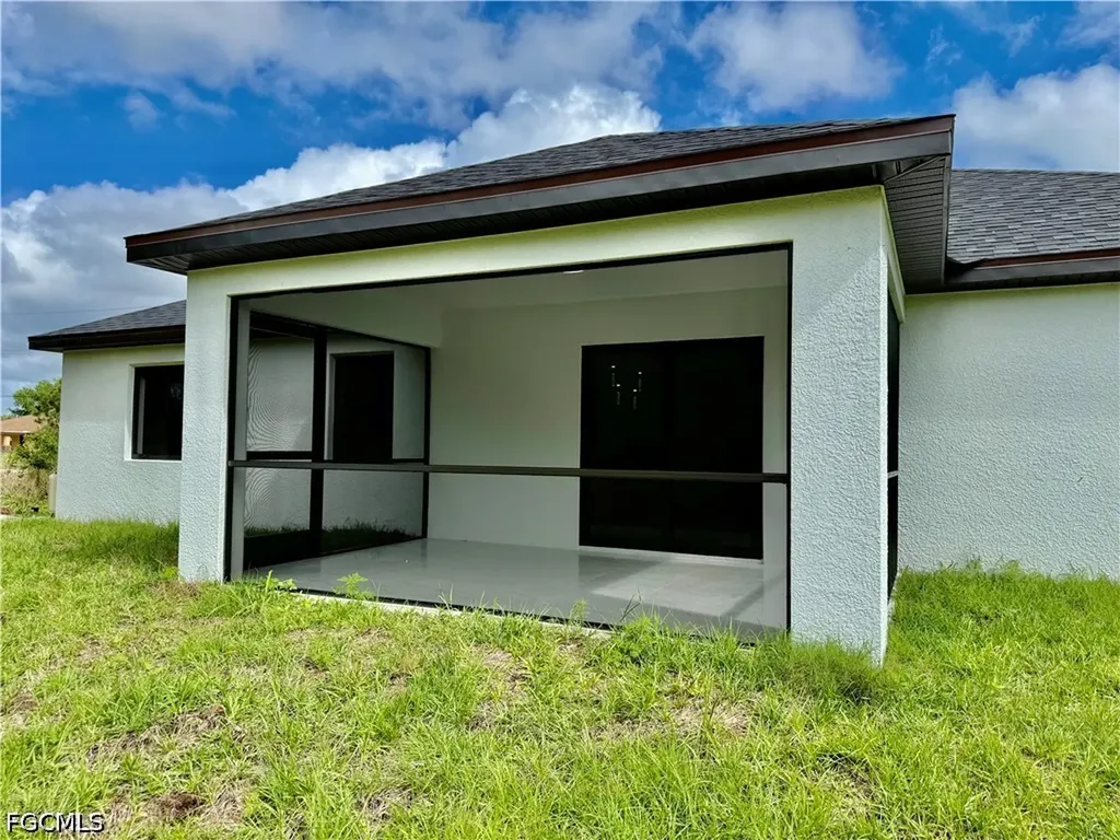 3305 39th Street W Lehigh Acres FL 33971