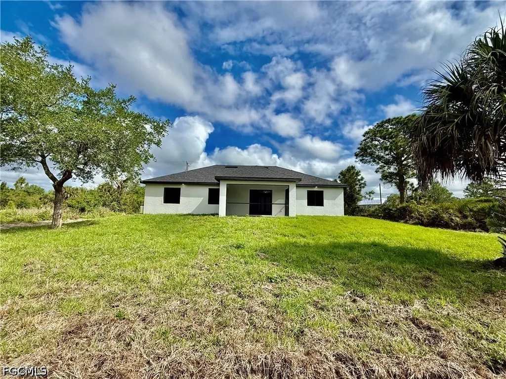 3305 39th Street W Lehigh Acres FL 33971