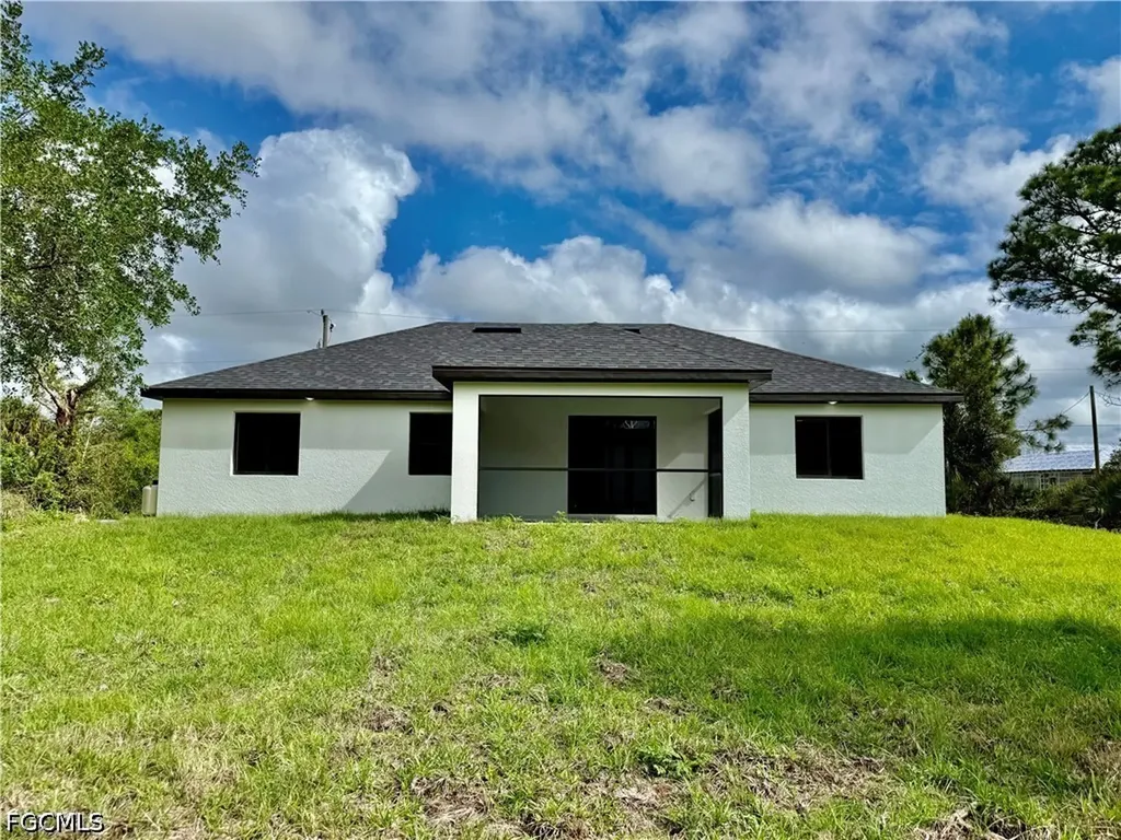 3305 39th Street W Lehigh Acres FL 33971