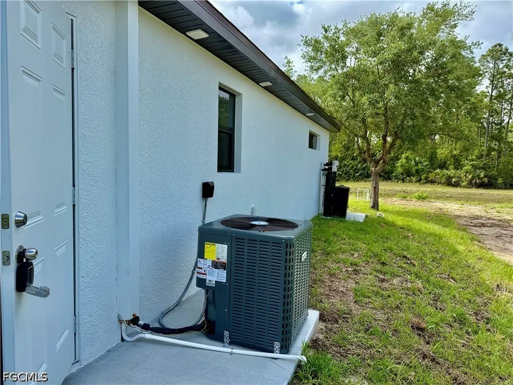 3305 39th Street W Lehigh Acres FL 33971