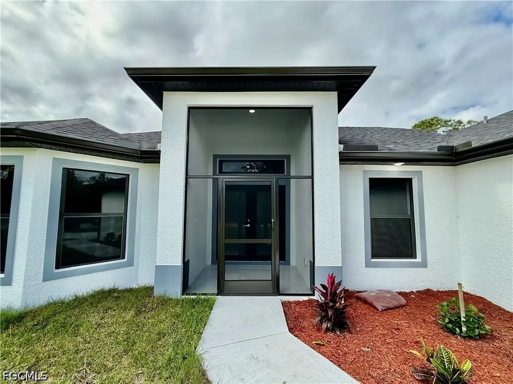 3305 39th Street W Lehigh Acres FL 33971
