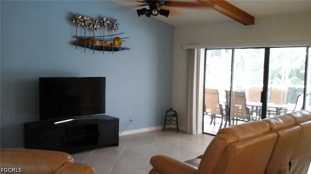 4011 SW 2nd Avenue Cape Coral FL 33914