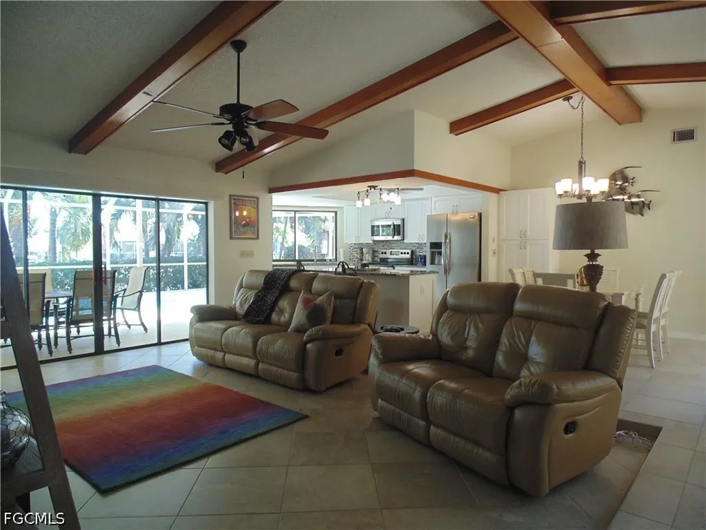 4011 SW 2nd Avenue Cape Coral FL 33914