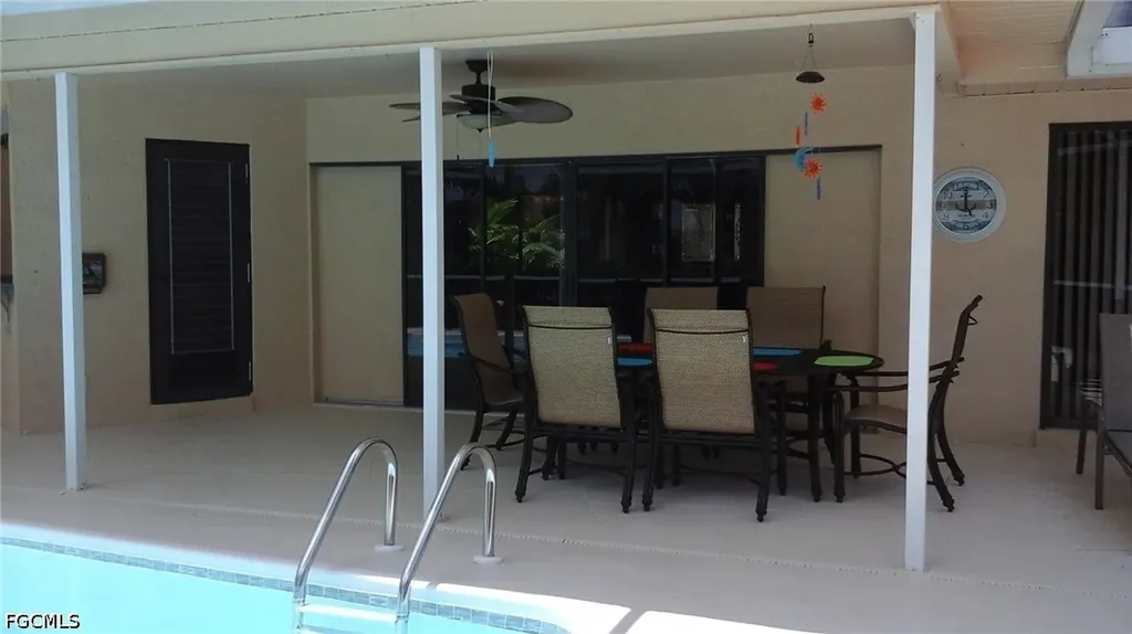 4011 SW 2nd Avenue Cape Coral FL 33914