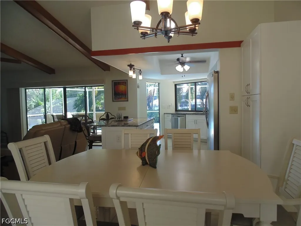 4011 SW 2nd Avenue Cape Coral FL 33914