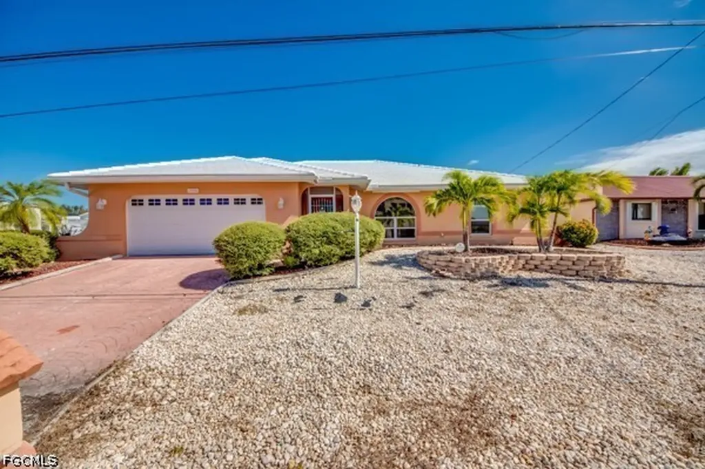 12196 Matlacha Boulevard Matlacha Isles FL 33991
