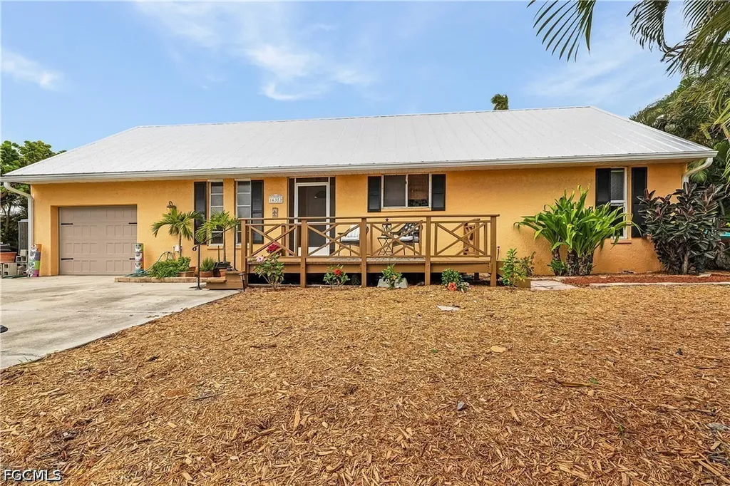 16353 Buccaneer Street Bokeelia FL 33922