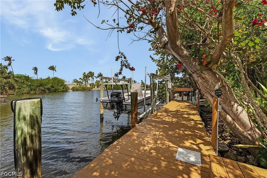 16353 Buccaneer Street Bokeelia FL 33922