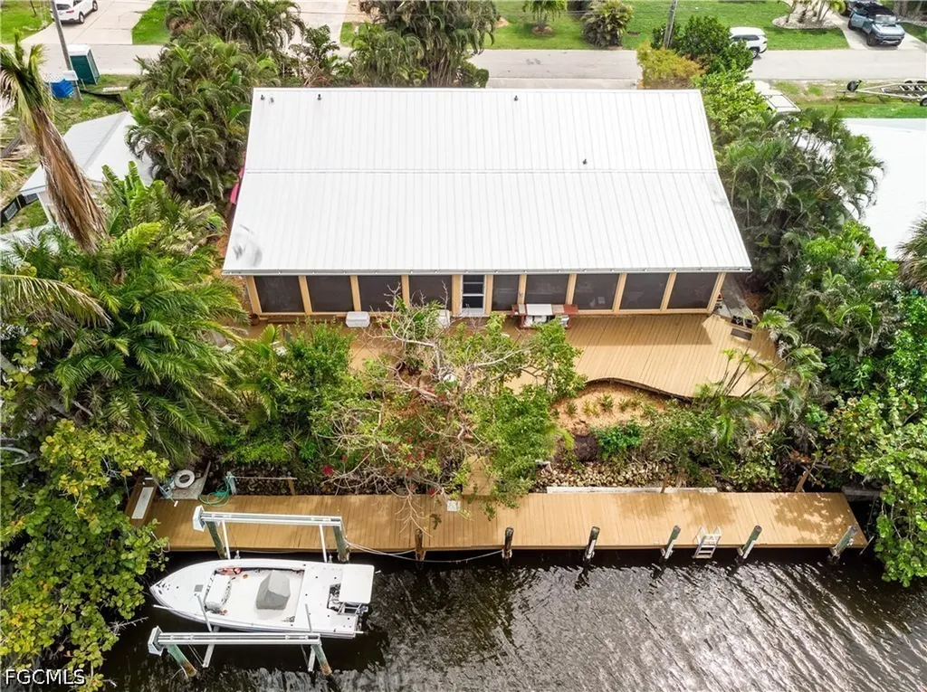 16353 Buccaneer Street Bokeelia FL 33922