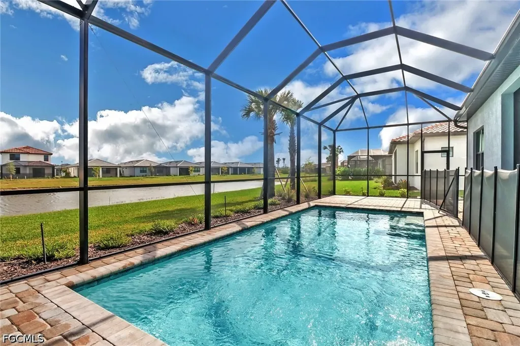 1856 Terreno Boulevard Naples FL 34120