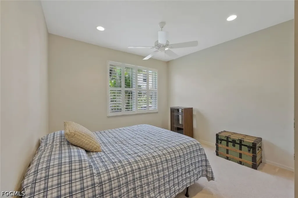 1726 Emerald Cove Circle Cape Coral FL 33991