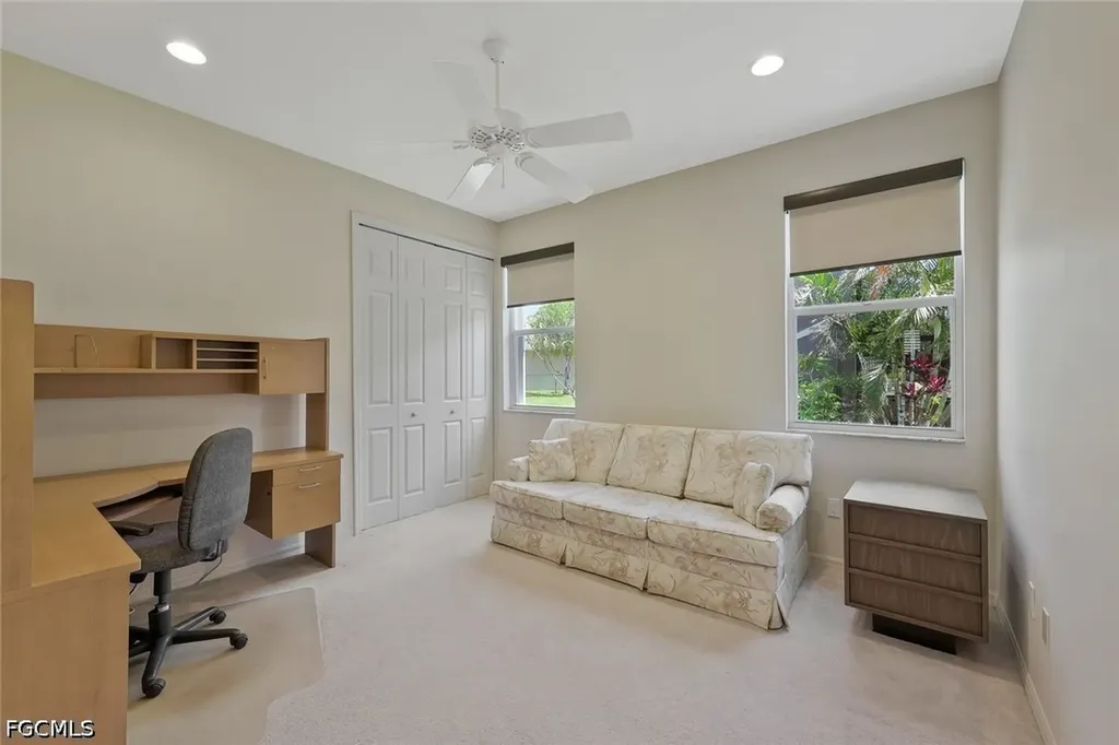 1726 Emerald Cove Circle Cape Coral FL 33991