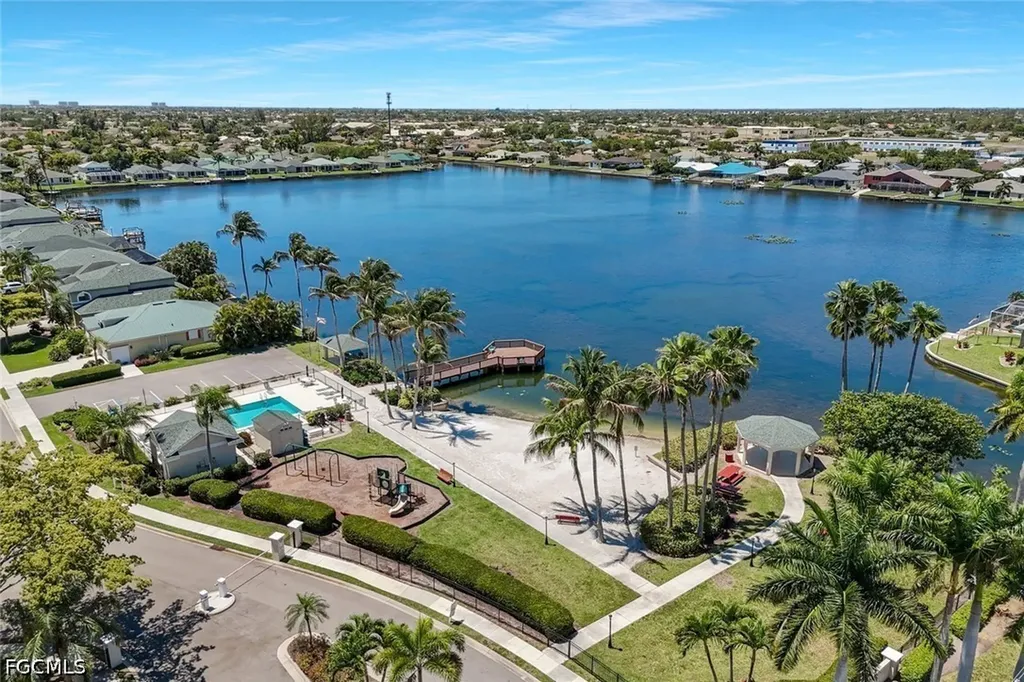 1726 Emerald Cove Circle Cape Coral FL 33991