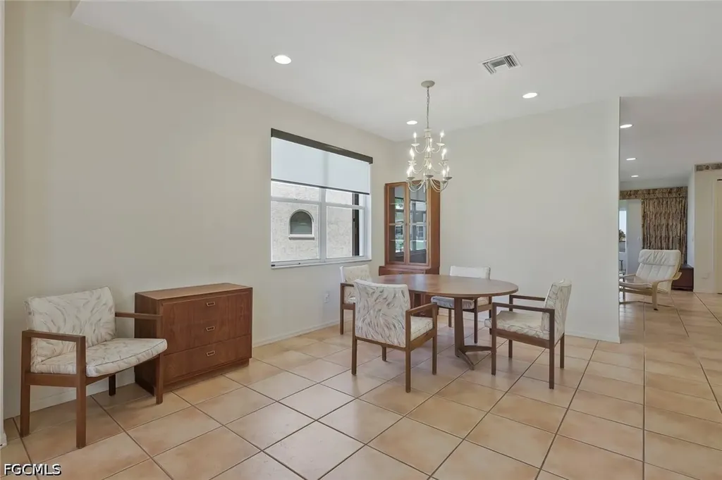 1726 Emerald Cove Circle Cape Coral FL 33991
