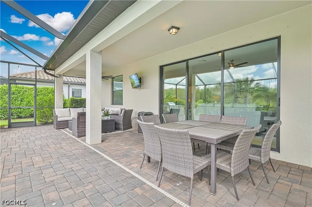 19553 The Place Boulevard Estero FL 33928