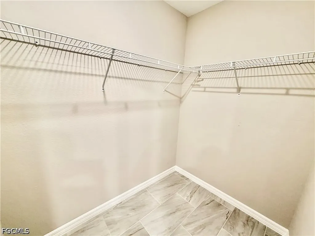 2229 NW 24th Terrace Cape Coral FL 33993