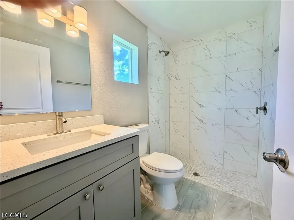 2229 NW 24th Terrace Cape Coral FL 33993